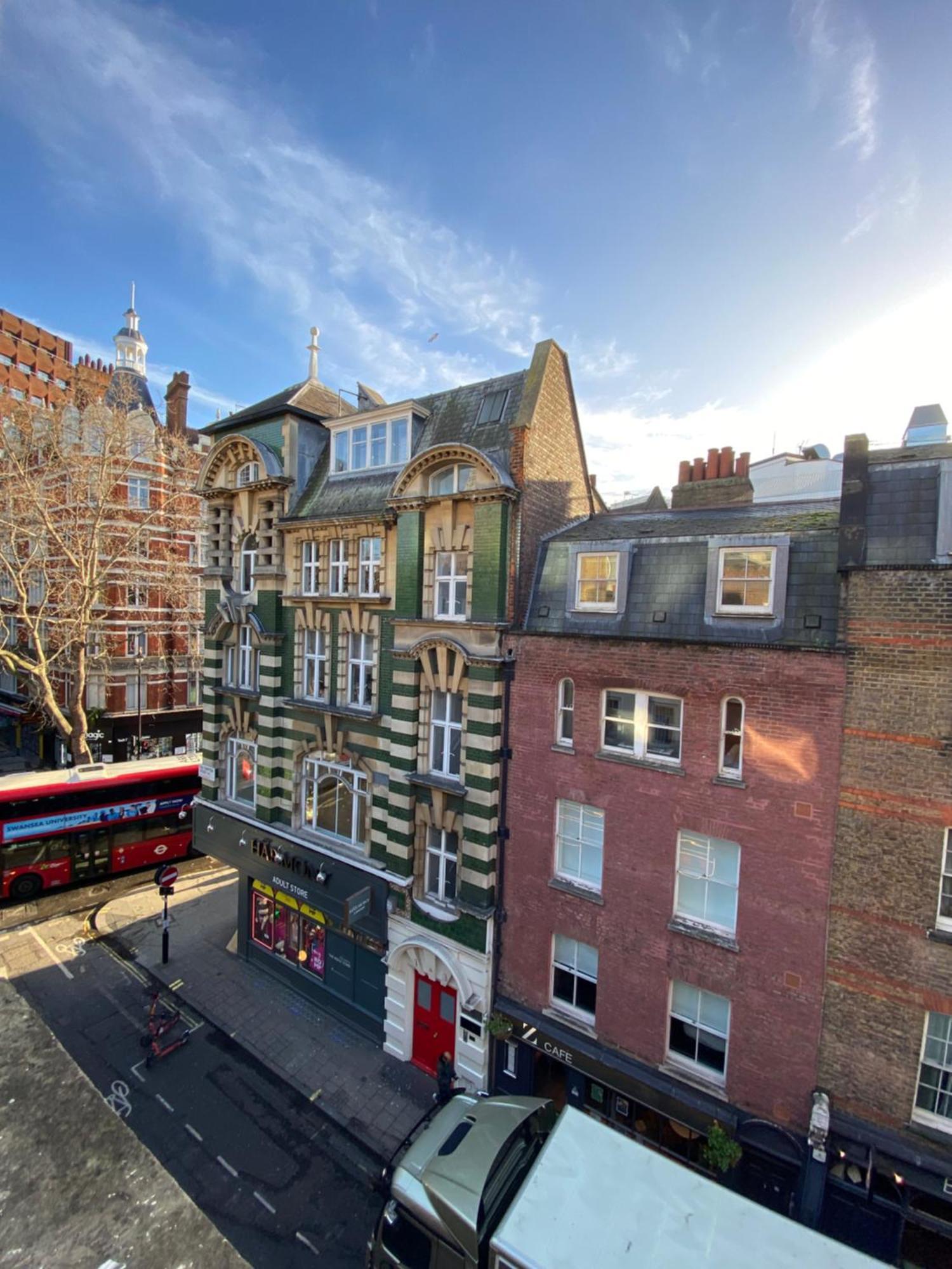 Stay In The Heart Of Soho 伦敦 外观 照片